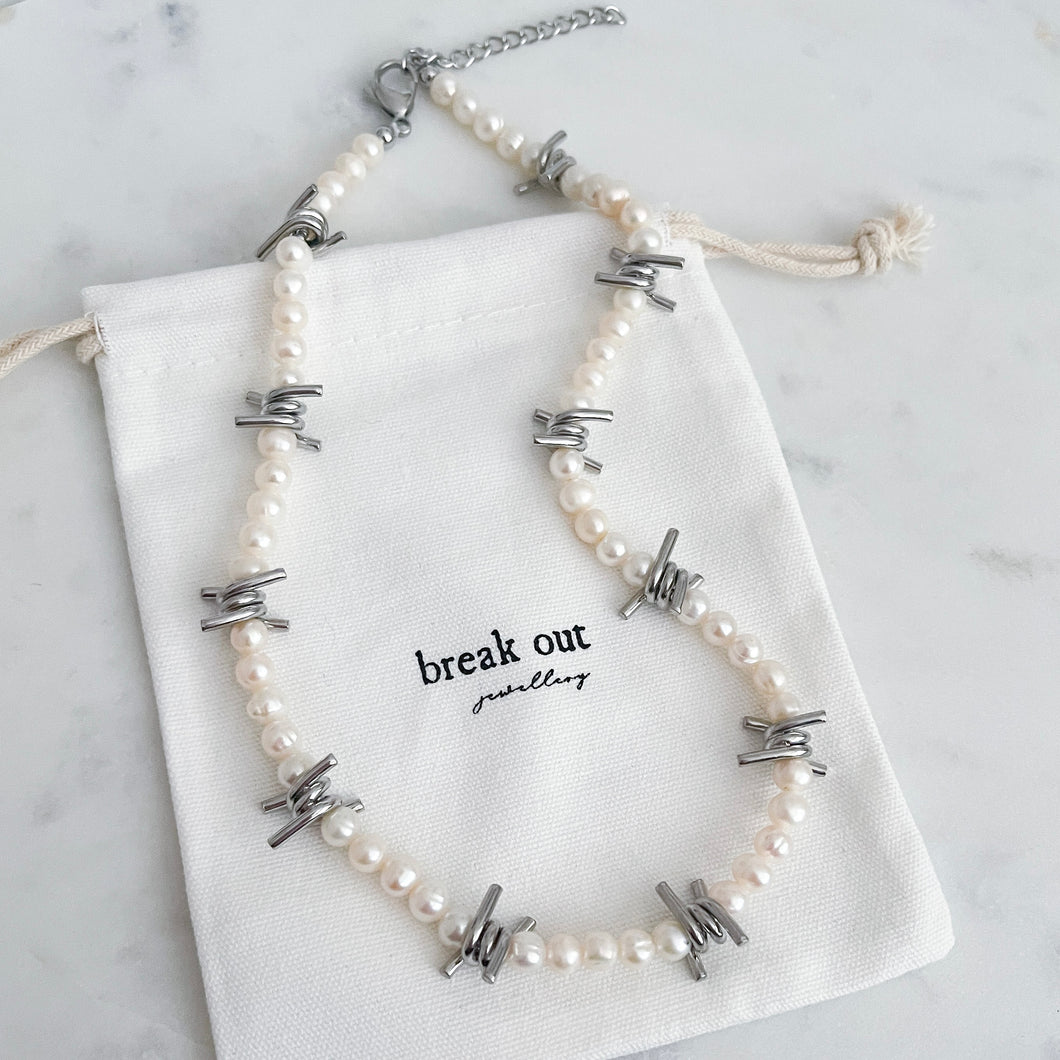 Pearl & Multi Barbed Necklace