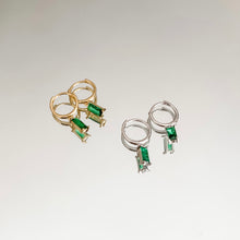 Load image into Gallery viewer, Sterling Silver and Gold Green Gem Earrings
