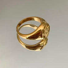 Load image into Gallery viewer, Gold Cherub Angel Ring
