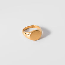 Load image into Gallery viewer, Gold Signet Ring

