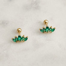 Load image into Gallery viewer, Gold Tiara Studs
